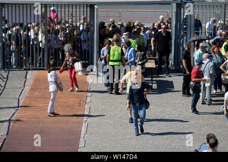 Roma, Italia. Il 30 giugno, 2019. L'arrivo in Eur presso il Palazzo dello sport di i partecipanti alla Convention nazionale della vita 120 da Adriano Panzironi (Luigi Mistrulli/fotogramma, Roma - 2019-06-30) p.s. Credit: Indipendente Photo Agency Srl/Alamy Live News Foto Stock