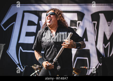 Bologna, Italia. Il 27 giugno, 2019. Chuck Billy, cantante americano di trash metal band testamento, esecuzione dal vivo sul palco a Bologna al Bologna Sonic Park 2019 sempre prima edizione, apertura per Slipknot. Credito: Alessandro Bosio/Pacific Press/Alamy Live News Foto Stock