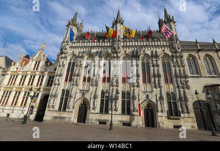 Bruges City Hall sulla Piazza Burg. Bruges, Regione fiamminga, Belgio. Foto Stock