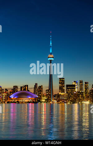 Toronto Ontario Canada 2019. Vista da Toronto Island al tramonto. Foto Stock