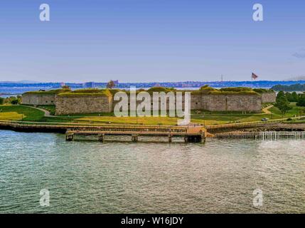 Boston, Massachusetts, USA. 8 Sep, 2005. Storico Forte Warren su 28 acri di Georges isola, all'ingresso del porto di Boston, è chiamato con il nome di un rivoluzionario eroe di guerra Credito: Arnold Drapkin/ZUMA filo/Alamy Live News Foto Stock