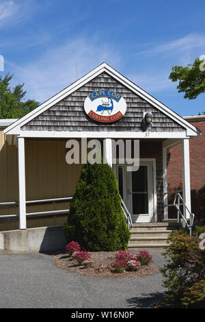 Falmouth, MA - Giugno 15, 2019: Cape Cod Curling Club è un non-profit club fondata nel 1969 dedicato all educazione e sviluppo dello sport per un Foto Stock