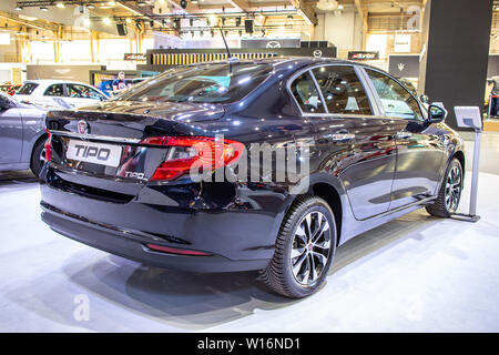 Poznan, Polonia, Marzo 2019: Fiat Tipo Berlina 4 porte Limousine a Poznan International Motor Show, fabbricati e commercializzati dalla Fiat Foto Stock