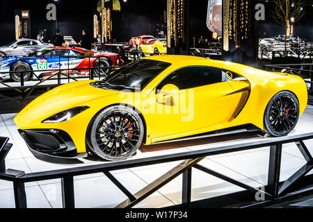 Bruxelles, Belgio, Jan 18, 2019: giallo metallico Noble M500 supercar britannica a Bruxelles Motor Show, prodotta da Noble Automotive Ltd Foto Stock