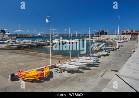 Marina di Funchal area nel centro di Funchal, Madeira, Portgal, Unione Europea Foto Stock