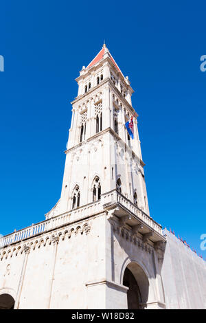 Svetog Katedrale Lovre, Saint Lawrence's Cathedral, Trg Ivana Pavla II, la piazza principale, la città vecchia, Trogir, Dalmazia, Croazia Foto Stock