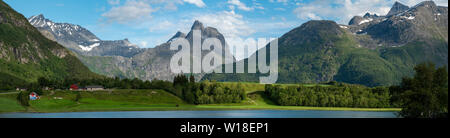 Romsdal valley, Andalsnes, Norvegia. Foto Stock