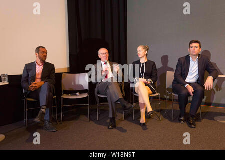 Trasporto TFGM Manchester evento. Sindaco di Greater Manchester Andy Burnham Foto Stock