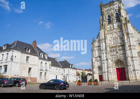 Saint-Riquier Baie de Somme chiesa abbaziale, Saint-Riquier, Somme, Hauts-de-France, Francia Foto Stock