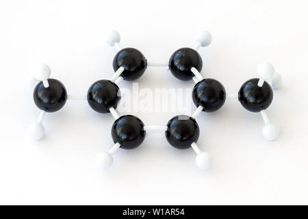 Sfera di plastica-e-stick modello di un 1,4 dimetilbenzene o para-xilene molecola (CH3)2C6H4, uno di xilene isomeres, mostrato con struttura kekule. Foto Stock