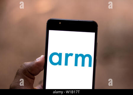 Il Brasile. Il 6 giugno, 2019. In questa foto illustrazione la Arm holdings logo è visto visualizzata su uno smartphone. Credito: Rafael Henrique SOPA/images/ZUMA filo/Alamy Live News Foto Stock