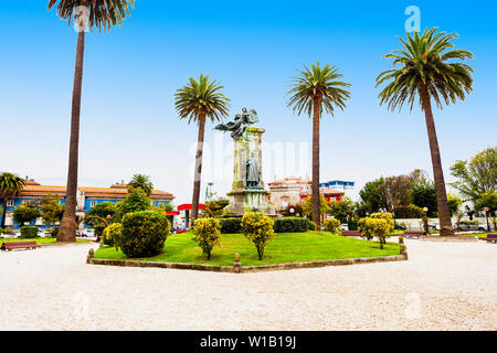 Linares Rivas Monumento all'Jardines de Mendez Nunez garden in A Coruña città in Galizia, Spagna Foto Stock