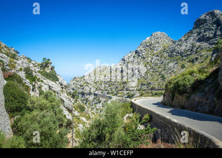 Unità spettacolari attraverso Serra de Tramuntana su Mallorca Foto Stock