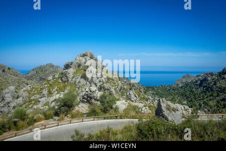 Unità spettacolari attraverso Serra de Tramuntana su Mallorca Foto Stock