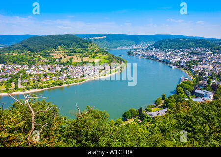 Boppard antenna città vista panoramica dal punto di vista Gedeonseck. Boppard è la città della valle del Reno in Germania. Foto Stock