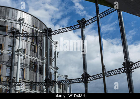 Parco Gasholders vicino a St Pancras, London, Regno Unito Foto Stock