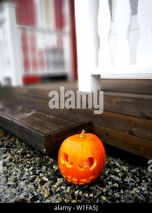 Tradizionale casa svedese dekoration zucca di Halloween Foto Stock