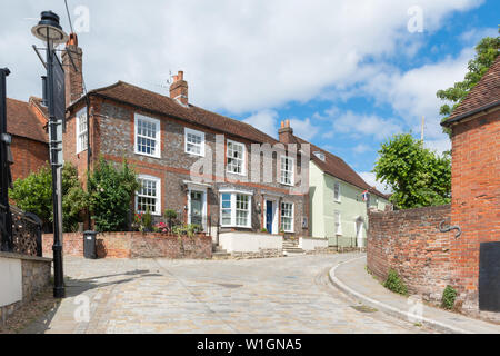 Hampshire affascinante villaggio di Hamble (Hamble-le-riso) con strade di ciottoli (ciottoli), Regno Unito Foto Stock