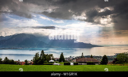 montreux svizzera.natura e alpi. Splendida vista in estate Foto Stock