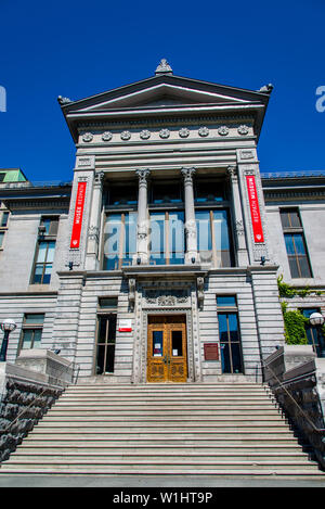 La parte anteriore di facad Redpath Museum di McGill University di Montreal Foto Stock