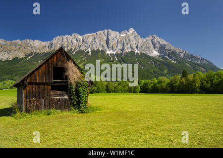 Heuhütte, Grimming, Enns Valley, Stiria, Austria Foto Stock