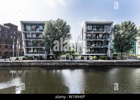 Uffici moderni e architettura in Hamburg Harburg, Germania settentrionale, Germania Foto Stock