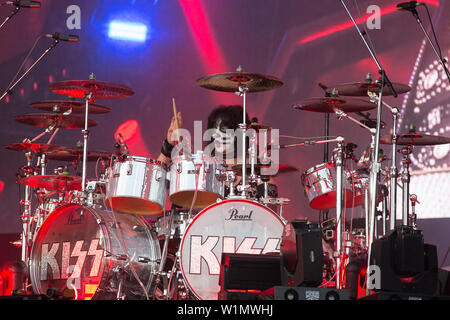 Oslo, Norvegia - 27 giugno 2019. La American rock band Kiss esegue un concerto dal vivo durante il norvegese music festival tonnellate di roccia 2019 a Oslo. Qui il batterista Eric Singer visto dal vivo sul palco. (Photo credit: Gonzales foto - Per-Otto Oppi). Foto Stock