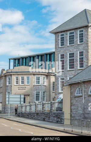 Università di Plymouth. L'edificio di Reynolds in Coburg Street nel centro della citta'. Devon. In Inghilterra. Regno Unito. Foto Stock