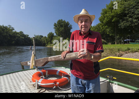 One-man traghetto sopra i Sieg vicino a Bergheim, affluente del Reno, Troisdorf, Nord Reno-Westfalia, Germania Foto Stock