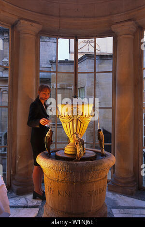 Il Re della primavera, pompa, stanza da bagno, Somerset, Inghilterra Foto Stock