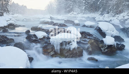 Inverno Enns, Alpi Ennstal, il Parco Nazionale Gesäuse, Stiria, Austria Foto Stock