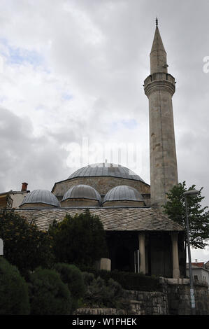 Karagoz Bey moschea (Karadozbegova dzamija), Mostar, Bosnia e Erzegovina, Bosna i Hercegovina Foto Stock