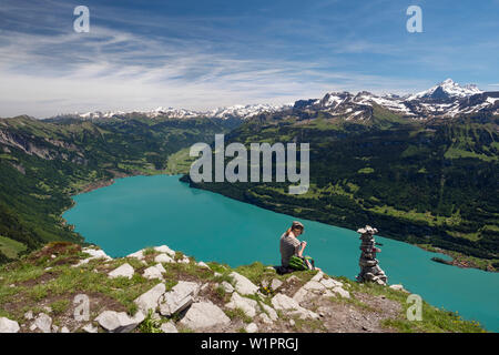 Vista da Augstmatthorn oltre il lago Brienzer vedere a Brienz, Alpi Oberland Bernese, Svizzera, Europa Foto Stock