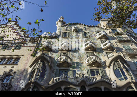 Casbatllo di Antoni Gaudi, Passeig de Gracia, Barcellona, Spagna Foto Stock