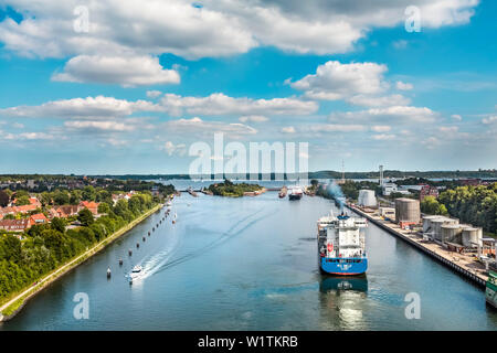 Canale di Kiel a Kiel Holtenau serratura, costa baltica, Schleswig-Holstein, Germania Foto Stock