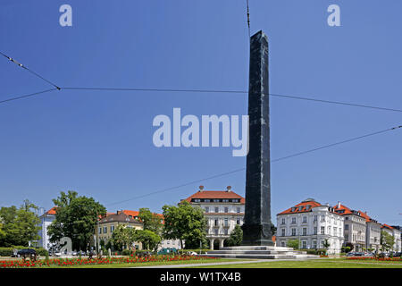 Obelisco, Karolinenplatz, Monaco di Baviera, Baviera, Baviera, Germania Foto Stock