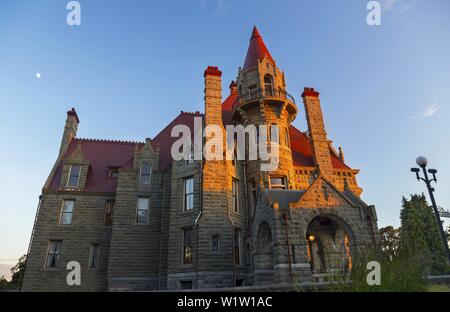 Craigdarroch Castle, era vittoriana Baronale Scozzese Mansion, sito storico di Canada Building esterno in Victoria BC Foto Stock