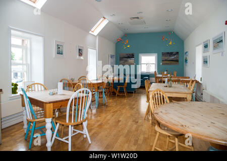 Cala Homes East, Haddington Brochure The Loft Cafe Foto Stock