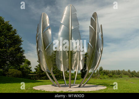 Il spiriti affini Guerre indiane monumento arte di installazione da Alex Pentek nel Parco Bailick Midleton nella contea di Cork in Irlanda Foto Stock