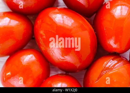 Pomodori rossi close-up, verdure sottaceto Foto Stock