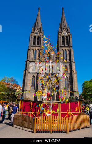 Mercato di pasqua, Namesti Miru, Vinohrady di Praga, Repubblica Ceca Foto Stock