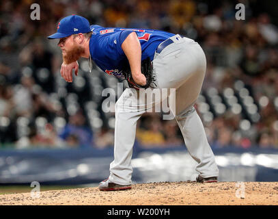 Pittsburgh, Pennsylvania, USA. 3 Luglio, 2019. Chicago Cubs lanciatore di rilievo Craig Kimbrel (24) in azione durante il Major League Baseball gioco tra il Chicago Cubs e Pittsburgh Pirates al PNC Park di Pittsburgh, in Pennsylvania. (Photo credit: Nicholas T. LoVerde/Cal Sport Media) Credito: csm/Alamy Live News Foto Stock