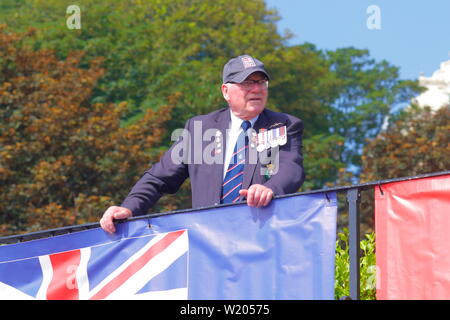 Un veterano di guerra nella zona ospiti di Scarborough Forze Armate giorno 2019 Foto Stock