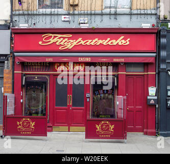 Fitzpatricks's Casino in Aungier Street Dublin, parte di una catena di Casinò gestito da questa azienda.. Foto Stock