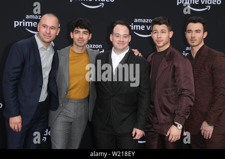 Premiere mondiale di Jonas Brothers' a caccia di felicità con: Phil mcintyre, Joe Jonas, John Taylor, Nick Jonas, Kevin Jonas dove: Los Angeles, California, Stati Uniti quando: 03 giu 2019 Credit: FayesVision/WENN.com Foto Stock