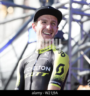 Bruxelles, Belgio. 04 Luglio, 2019. Bruxelles - 4-07-2019, ciclismo, Team MITCHELTON SCOTT all'inizio della 106ª Tour de France con Adam yates Credito: Pro scatti/Alamy Live News Foto Stock