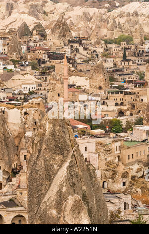 Villaggio di Goreme in Cappadocia, Turchia Foto Stock