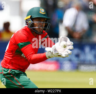 Londra, Regno Unito. 05 Luglio, 2019. Londra, Inghilterra. Luglio 05: Mushfiqur Rahim del Bangladesh durante ICC Cricket World Cup fra Pakinstan e Bangladesh in corrispondenza del Signore sulla Terra 05 luglio 2019 a Londra, Inghilterra. Credit: Azione Foto Sport/Alamy Live News Foto Stock