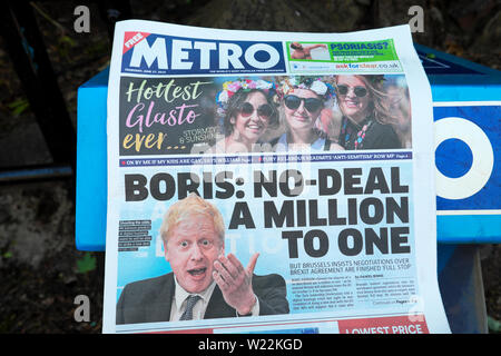 "Boris: No-Deal un milione a un' giornale Metro Brexit front page headline in carta britannica Londra Inghilterra Regno Unito 27 Giugno 2019 Foto Stock