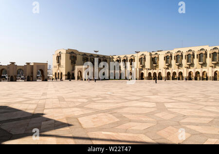 I dettagli architettonici della moschea di Hassan II a Casablanca, in Marocco. Foto Stock